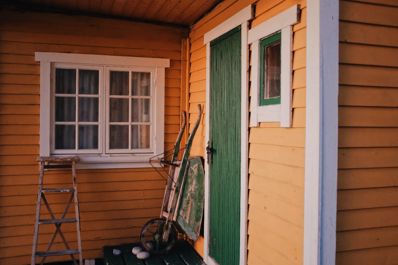 Exterior house painting Connecticut wood siding